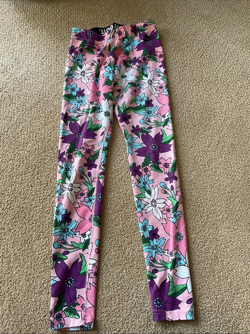 Nike Pink Floral Print womens Leggings